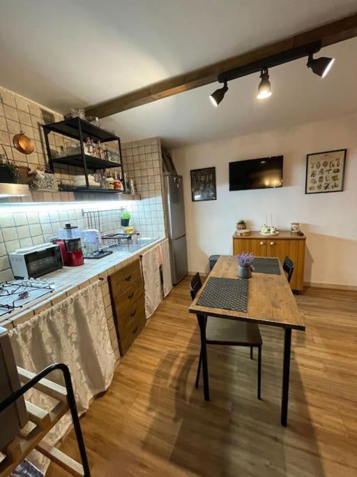 Luxury Loft - Per Gli Amanti Dei Dettagli Apartment Наполи Екстериор снимка